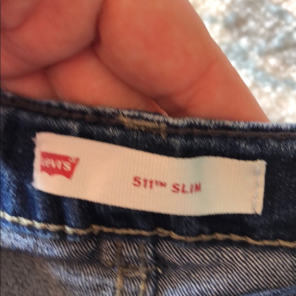 Boys Levi’s blue jean - Picture 2 of 4